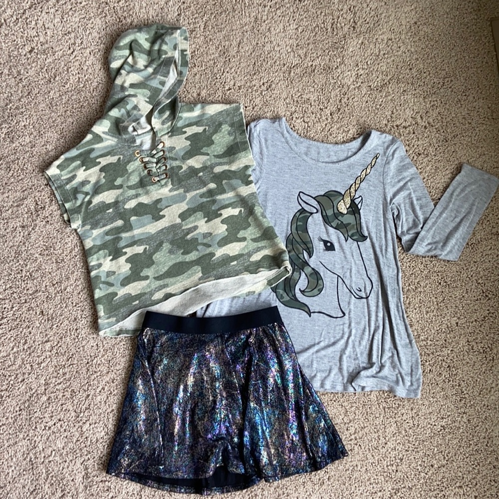 Bundle Justice 3 pieces: 2 tops + skort. SIZE 8